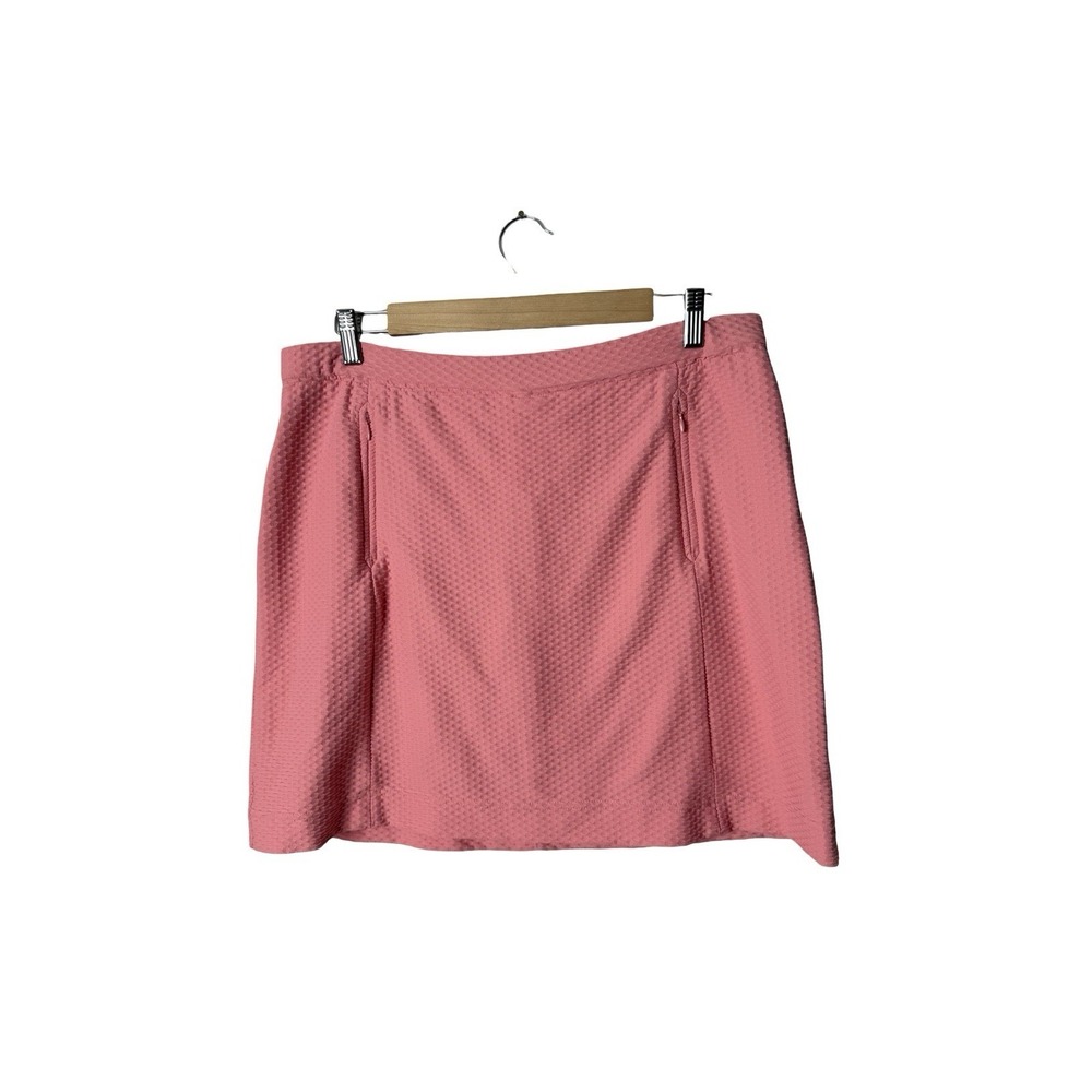 Tail Tech size Large peach/coral golf skort